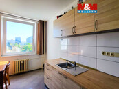 Pronájem bytu 3+1, 70 m2, Praha, ul. Mikulova, cena 32000 CZK / objekt / měsíc, nabízí M&M reality holding a.s.