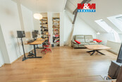 Pronájem bytu 1+1, 88 m2, Praha, ul. Záhřebská, cena 33000 CZK / objekt / měsíc, nabízí 