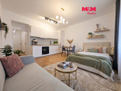 Pronájem bytu 1+kk, 30 m2, Praha, ul. Petrohradská, cena 18000 CZK / objekt / měsíc, nabízí M&M reality holding a.s.