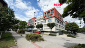 Pronájem bytu 3+kk, 80 m2, Praha, ul. Nad Šestikopy, cena 35000 CZK / objekt / měsíc, nabízí M&M reality holding a.s.