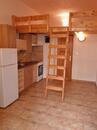 Pronájem bytu 1+1 se 2 vestavěnými patry, Praha 5 - Bertramka, cena 13500 CZK / objekt / měsíc, nabízí Realitní agentura Starlet s.r.o.