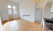 Bydlení s atmosférou: 2+kk s balkónem a výhledem na Vyšehrad, cena 22500 CZK / objekt / měsíc, nabízí Real Agency 360