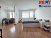 Pronájem 3+1 74m2 P9 Střížkov, lodžie, sklep, klimatizace, metro, cena 23000 CZK / objekt / měsíc, nabízí RK BOHEMIA s.r.o.