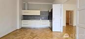 Pronájem bytu 4+kk, 106 m2, s krásným výhledem, u Rašínova nábřeží, Praha 2, cena 50000 CZK / objekt / měsíc, nabízí 