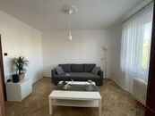 Pronájem krásného, světlého bytu 2+1, 56 m, u metra Skalka ul. Donatellova,Praha 10, 21 500 Kč/měs., cena 21500 CZK / objekt / měsíc, nabízí 