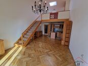 Pronájem krásného, světlého mezonetu 3+kk+galerie,2 koupelny, 94,3 m, + B (5,3 m) v novostavbě, v at, cena 29500 CZK / objekt / měsíc, nabízí RK Reality JJ