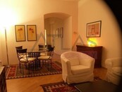 Pronájem plně zařízeného bytu 2+kk, (54m2), se soukr. zahradou, Praha 2 Vinohrady,ul. A.Letenské, cena 27500 CZK / objekt / měsíc, nabízí ATLAS reality