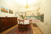 Pronájem kompletně zařízeného bytu 2+kk, (69m2), Praha 2 Vinohrady, Italská ul., cena 1600 EUR / objekt / měsíc, nabízí ATLAS reality