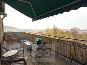 Pronájem byty 1+1, 35 m2 - Praha - Smíchov, cena 21900 CZK / objekt / měsíc, nabízí Bohemian Estates International s.r.o.