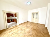 Pronájem bytu 3+1, 95 m2 - Praha - Nové Město, cena 34900 CZK / objekt / měsíc, nabízí Bohemian Estates International s.r.o.