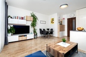 Prodej moderního bytu 3+kk, 70 m2 s balkonem, parkovacím stáním a sklepem, cena 12790000 CZK / objekt, nabízí 