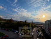 Pronájem bytu 1+kk 30 m2, Praha - Modřany, cena 20000 CZK / objekt / měsíc, nabízí Bohemian Estates International s.r.o.
