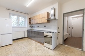 Pronájem bytu 2+1, 55 m2 se zahradou - Praha - Modřany, cena 21500 CZK / objekt / měsíc, nabízí Bohemian Estates International s.r.o.