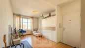 Pronájem bytu 2+kk 40 m2 nedaleko metra, cena 17500 CZK / objekt / měsíc, nabízí Bohemian Estates International s.r.o.