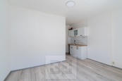 Pronájem bytu 1+kk 19 m2, Praha - Kobylisy, cena 15900 CZK / objekt / měsíc, nabízí Bohemian Estates International s.r.o.