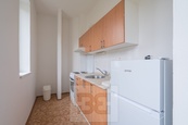 Pronájem bytu 1+kk 30 m2, Praha - Vysočany, cena 15900 CZK / objekt / měsíc, nabízí Bohemian Estates International s.r.o.
