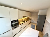 Prodej bytu 3+1 78 m2, Praha - Modřany, cena 8490000 CZK / objekt, nabízí 