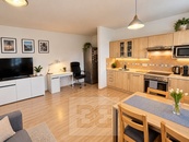 Prodej bytu 2+kk v Praze 9 - Letňany, ul. Kostomlatská, cena 6390000 CZK / objekt, nabízí 