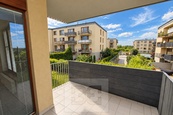 Prodej bytu 3+kk s balkonem, garážovým stáním a sklepem | Zličínský Dvůr, Praha 5, cena 12500000 CZK / objekt, nabízí 