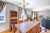 Prodej bytu 3+1, 95 m2, OV, ul. Lužická, Praha 2 - Vinohrady, cena cena v RK, nabízí 
