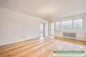 Klidný 3+1 (105 m2)/ lodžie (6 m2) u Vyšehradu, OV, metro Praha 4 Vyšehrad, ul. Na Bučance prodej, cena cena v RK, nabízí 