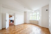 Pronájem bytu 2+kk ve vile Praha 4 Podolí, cena 21500 CZK / objekt / měsíc, nabízí Myšák reality