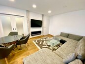 3+1/L, 79 m2, 7 p., částečně zařízen, ul. Láskova, Praha 4 Chodov, cena 33000 CZK / objekt / měsíc, nabízí 