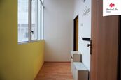 Pronájem bytu 1+1 33 m2 Turnovská, Praha, cena 14000 CZK / objekt / měsíc, nabízí Swiss Life Select Reality