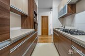 Prostorný byt 3+kk s balkonem, 78 m | Praha 4 Podolí, cena 11100000 CZK / objekt, nabízí 