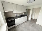 Pronájem, Byt 2+1, Praha 5, cena 26000 CZK / objekt / měsíc, nabízí 