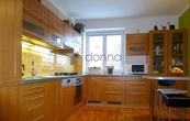 Pronájem, Byt 3+1, Praha 3, cena 28000 CZK / objekt / měsíc, nabízí Realitní kancelář Donna