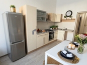 Pronájem, Byt 1+1, Praha 8, cena 30000 CZK / objekt / měsíc, nabízí 