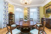 Pronájem bytu 4+1 184 m2 s vinotékou u Staroměstského náměstí, cena 129000 CZK / objekt, nabízí 