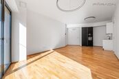 Pronájem bytu 2+kk, Kmochova, Praha 5 - Smíchov, cena 27000 CZK / objekt, nabízí Faraon Reality, s.r.o.
