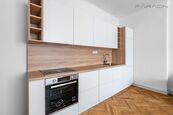 Prodej bytu 3+kk, 110 m2 + 2 balkony, Sokolovská, Praha 8 - Karlín, cena 21500000 CZK / objekt, nabízí 
