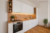 Prodej bytu 3+kk, 110 m2 + 2 balkony, Sokolovská, Praha 8 - Karlín, cena 21500000 CZK / objekt, nabízí Faraon Reality, s.r.o.