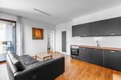 REZERVACE - Pronájem zařízeného bytu 2+kk, 51 m2, balkon, Praha 7-Holešovice, Sanderova ul., cena 26000 CZK / objekt / měsíc, nabízí Faraon Reality, s.r.o.