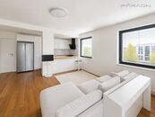 Prodej bytu 3+kk (104 m2) lodžie, garáž, Pod dvorem, Praha 6 - Veleslavín, cena 20500000 CZK / objekt, nabízí 