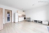 Prodej bytu 1+kk (40m2), balkon, sklep, Central Group, Praha - Stodůlky, cena 6700000 CZK / objekt, nabízí Faraon Reality, s.r.o.
