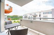 Prodej bytu 1+kk (40m2), balkon, sklep, Central Group, Praha - Stodůlky, cena 6850000 CZK / objekt, nabízí 