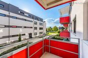 Pronájem krásného moderního bytu 1+kk (32 m), BALKON, PRAHA 14 - HOSTAVICE, cena 19990 CZK / objekt / měsíc, nabízí Faraon Reality, s.r.o.