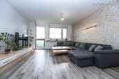 Pronájem bytu 3+1 s lodžií, (78 m2), Hodkovičky - ul. Pod Lysinami, cena 32000 CZK / objekt, nabízí Faraon Reality, s.r.o.