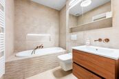 Prodej atypického designového bytu 2+kk (51 m),VÝHLED DO ZELENĚ, SKLEP, PRAHA 5 - SMÍCHOV, cena 9300000 CZK / objekt, nabízí 