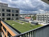 REZERVACE. Pronájem bytu 1+kk s balkonem (38 m2) v projektu Tesla Hloubětín na Praze 9, cena 20000 CZK / objekt, nabízí Faraon Reality, s.r.o.