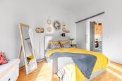 Pronájem luxusního, plně zařízeného 2+kk, 35m2, arkýř, balkon, 5.patro, Štěpánská, Praha 1, cena 27000 CZK / objekt, nabízí Faraon Reality, s.r.o.