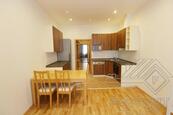 Prodej bytu 1+1, 49,2 m², v srdci Karlína 2 minuty od metra, cena 8800000 CZK / objekt, nabízí 