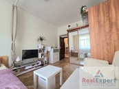 Pronájem, Byt 3+1, Praha 8, cena 32000 CZK / objekt / měsíc, nabízí 