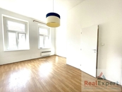 Pronájem, Byt 1+kk, Praha 4, cena 16000 CZK / objekt / měsíc, nabízí RealExpert s.r.o.