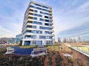 Pronájem bytu 2+kk/T/G Praha 8 Karlín, cena 30000 CZK / objekt / měsíc, nabízí CENTURY 21 Premium