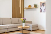 Prémiové 3+kk na prodej. Balkon, garážové stání a sklepní kóje. Metro i příroda na dosah. Skandinávská kvalita bydlení. Vyhledávaný projekt YIT Suomi Praha 9 Hloubětín., cena 13490000 CZK / objekt, nabízí CENTURY 21 Premium